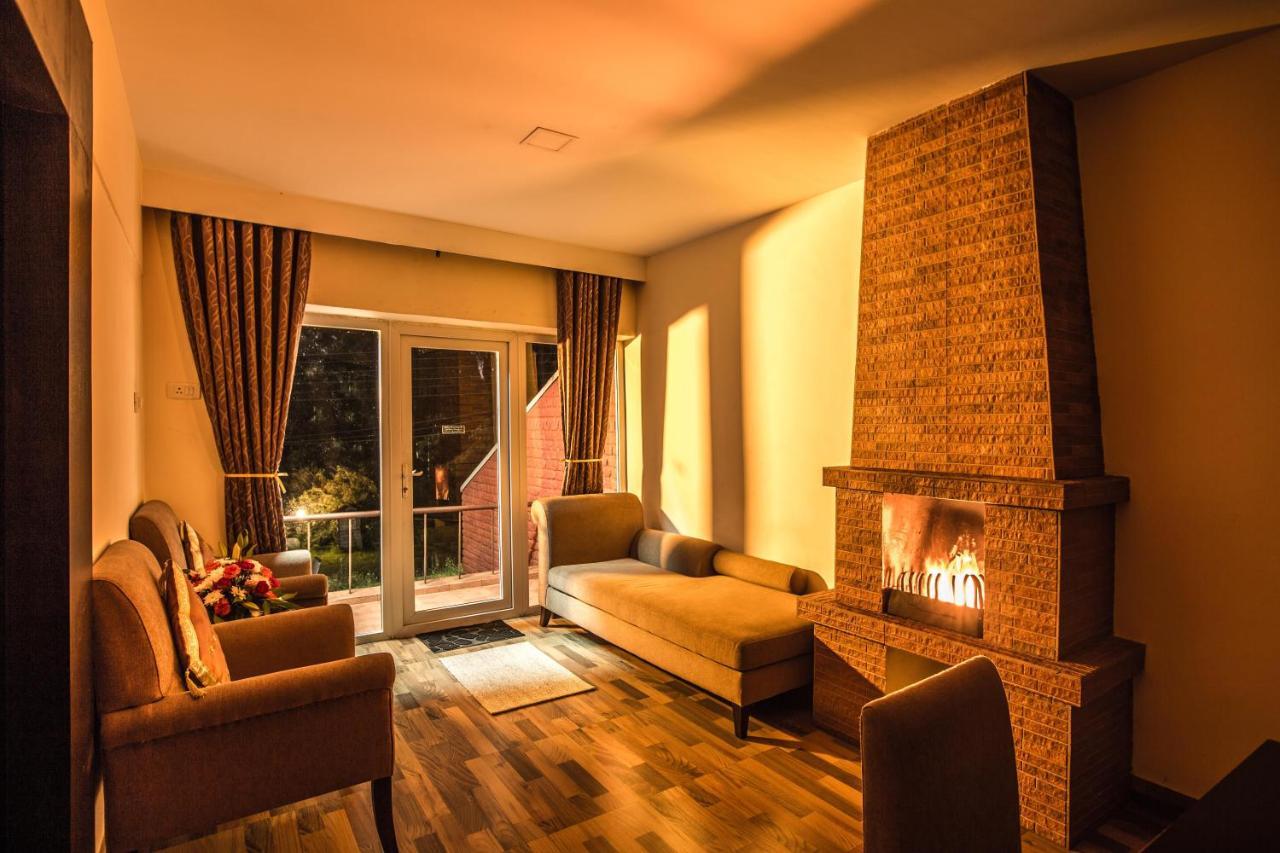 Hotel Lakeview Утакаманд Экстерьер фото